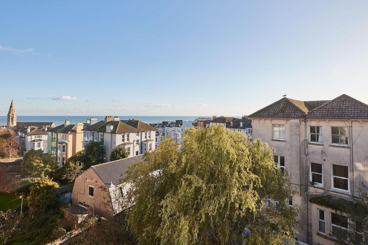 Gorgeous Sea View Apartment 5 Mins To The Beach St Leonards-on-Sea المظهر الخارجي الصورة